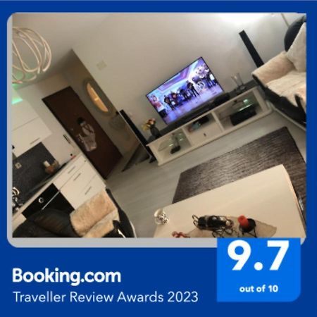 Lovely 2 Bedroom Condo In Gjilan. Dış mekan fotoğraf
