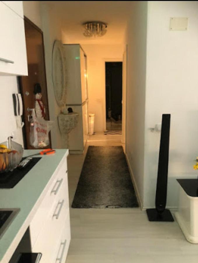 Lovely 2 Bedroom Condo In Gjilan. Dış mekan fotoğraf
